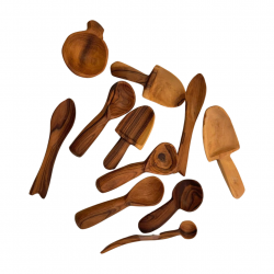 Löffel aus Holz  sortiert